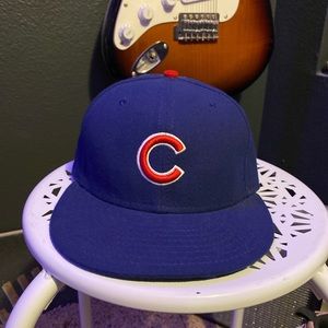 Chicago Cubs New Era Fitted Hat. Size 7